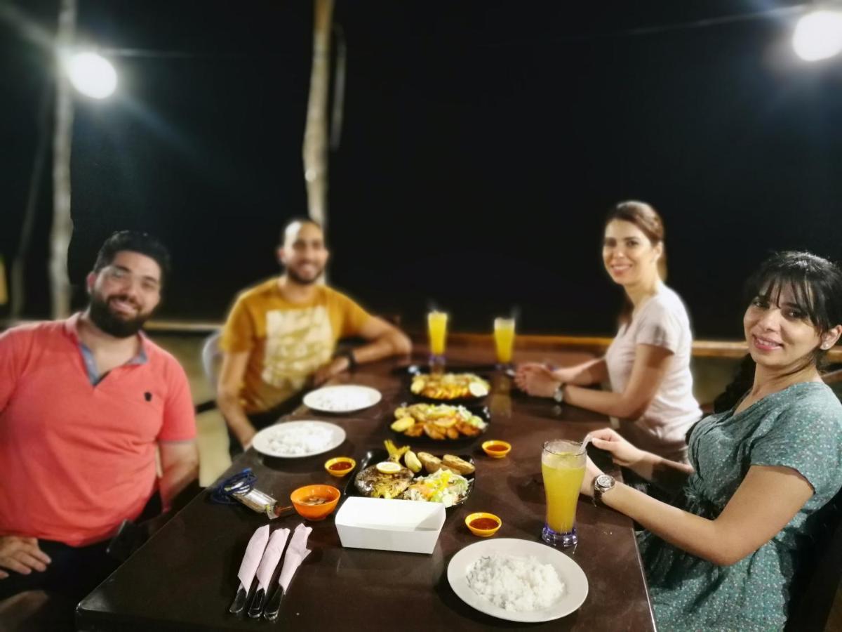Rainbow Tioman Cottage Kampong Juara Екстериор снимка