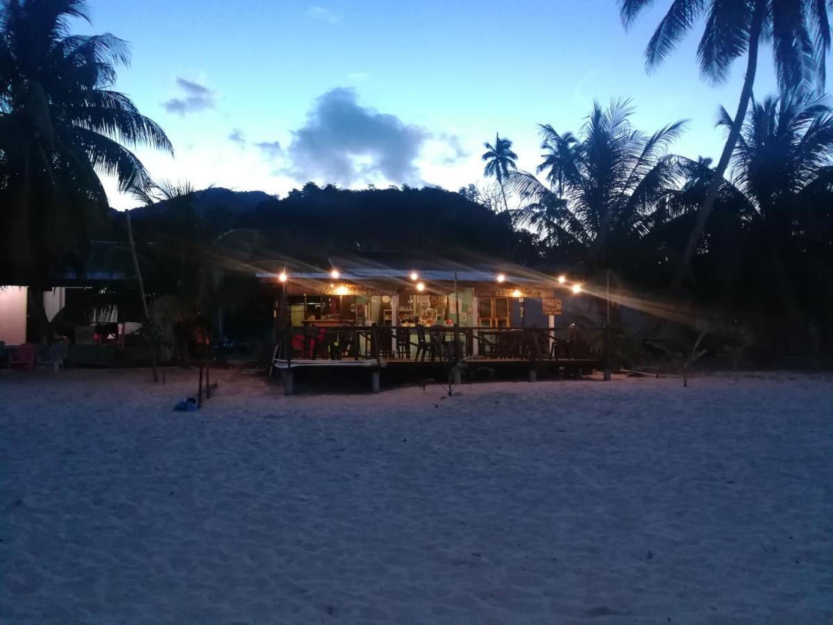 Rainbow Tioman Cottage Kampong Juara Екстериор снимка