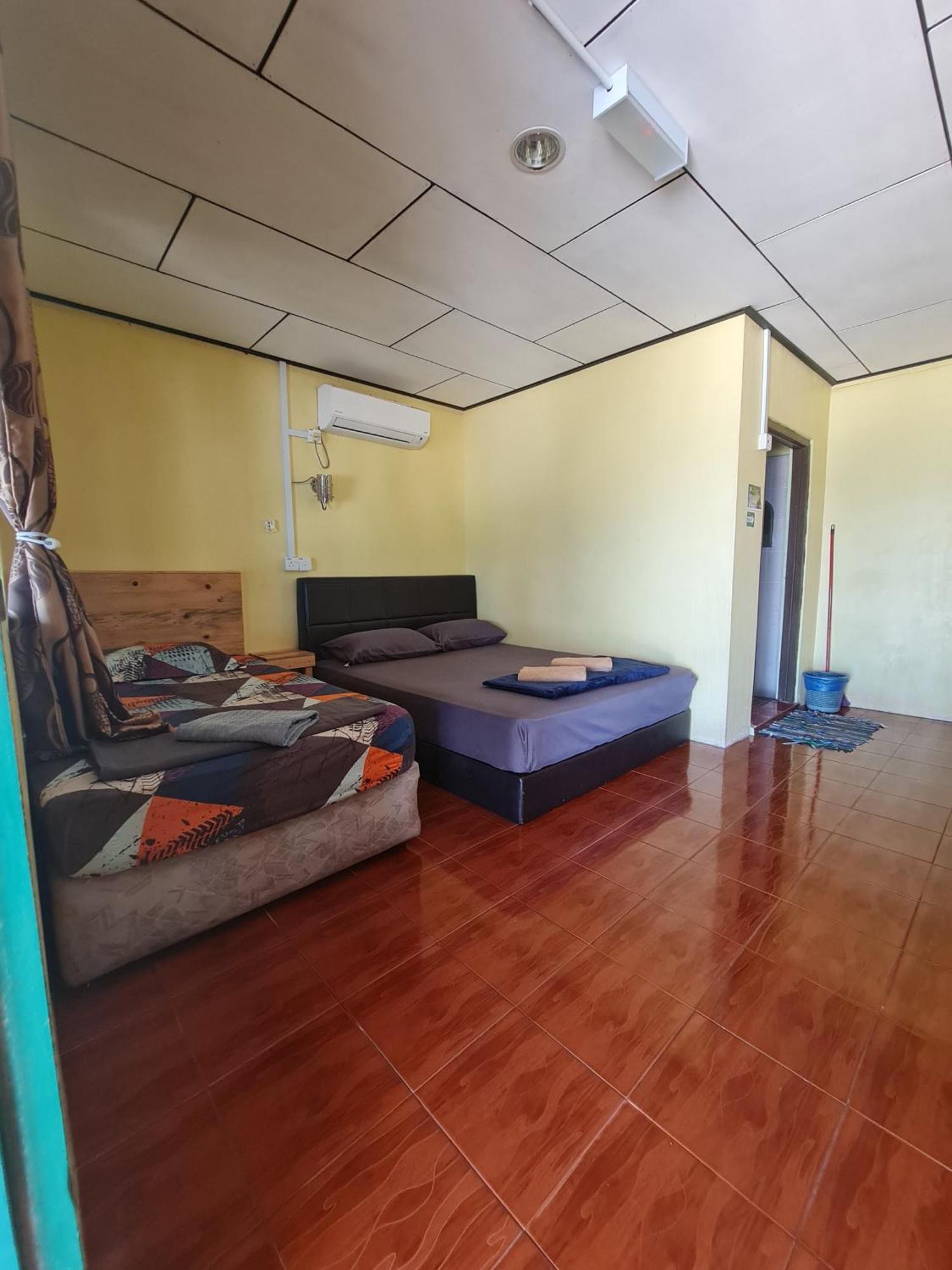 Rainbow Tioman Cottage Kampong Juara Екстериор снимка