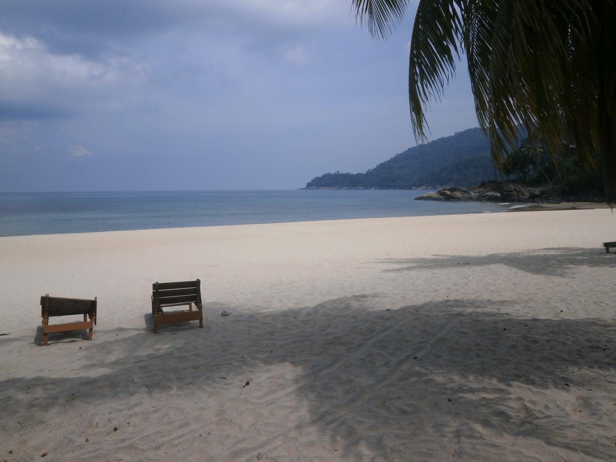 Rainbow Tioman Cottage Kampong Juara Екстериор снимка