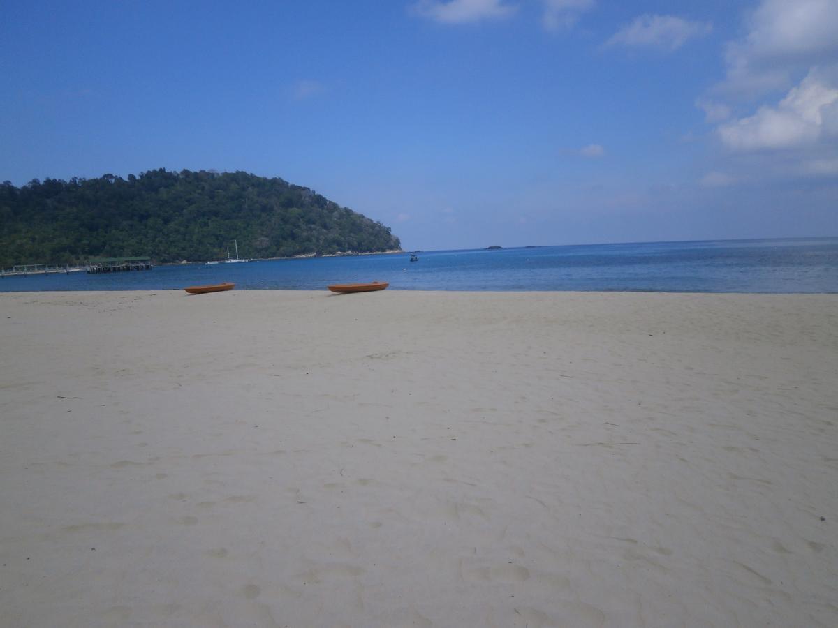 Rainbow Tioman Cottage Kampong Juara Екстериор снимка